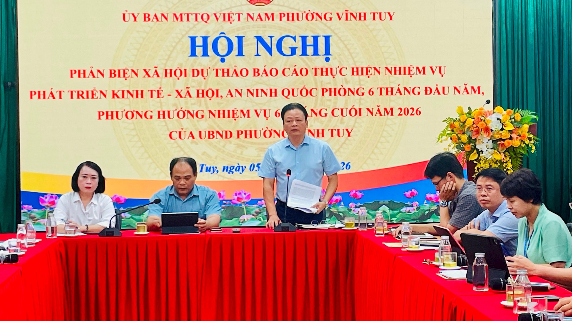 Phường Vĩnh Tuy: Nhiều ý kiến góp ý phát triển kinh tế- xã hội, trật tự đô thị- Ảnh 2.