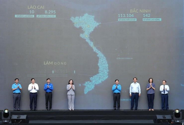 Nationwide campaign launched to promote skilled labor, higher productivity and better incomes- Ảnh 1.