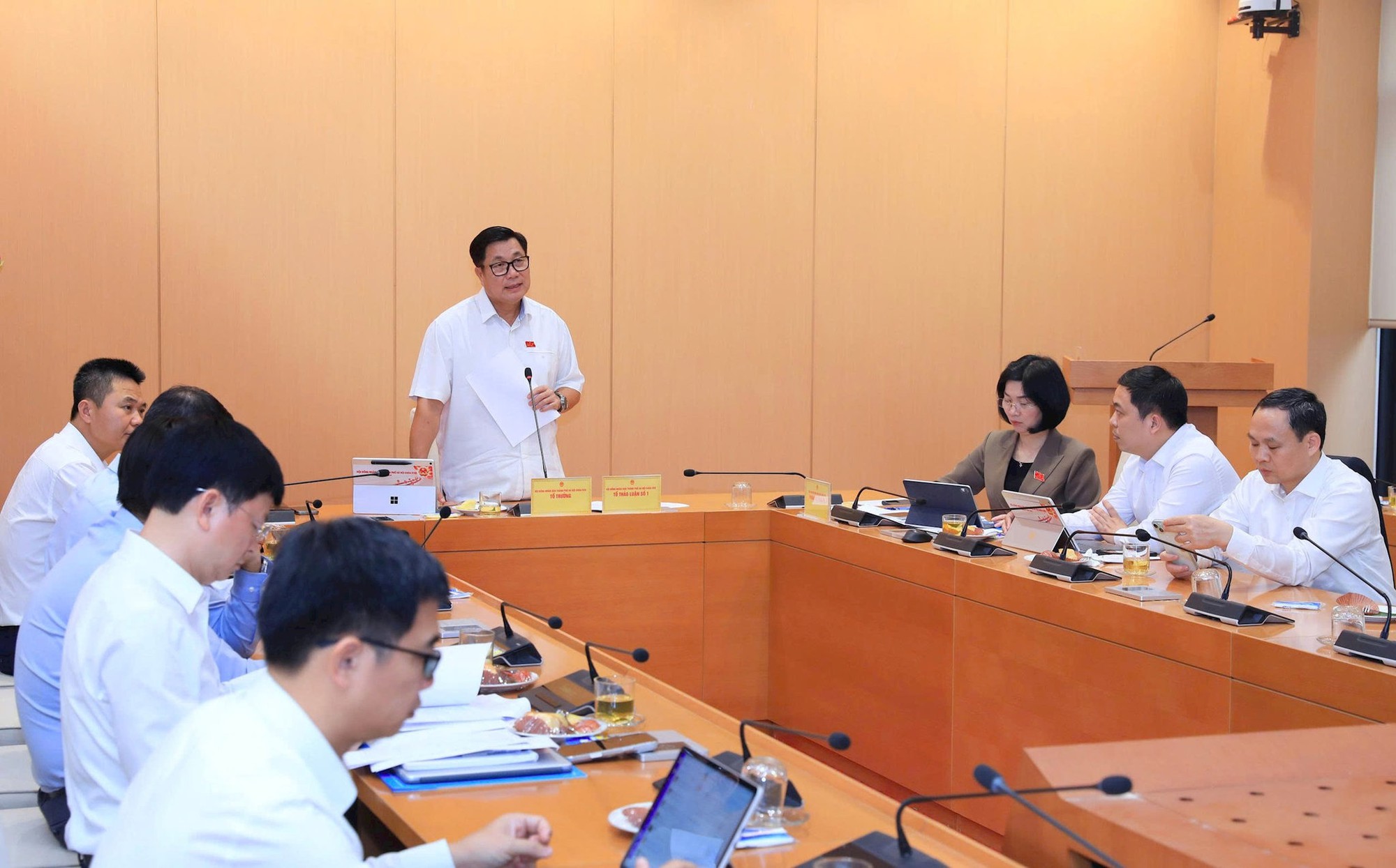 Khai thác hiệu quả giá trị di sản, phát triển kinh tế đêm và công nghiệp văn hóa, tạo động lực tăng trưởng mới- Ảnh 1. Khai thác hiệu quả giá trị di sản, phát triển kinh tế đêm và công nghiệp văn hóa, tạo động lực tăng trưởng mới- Ảnh 1.
