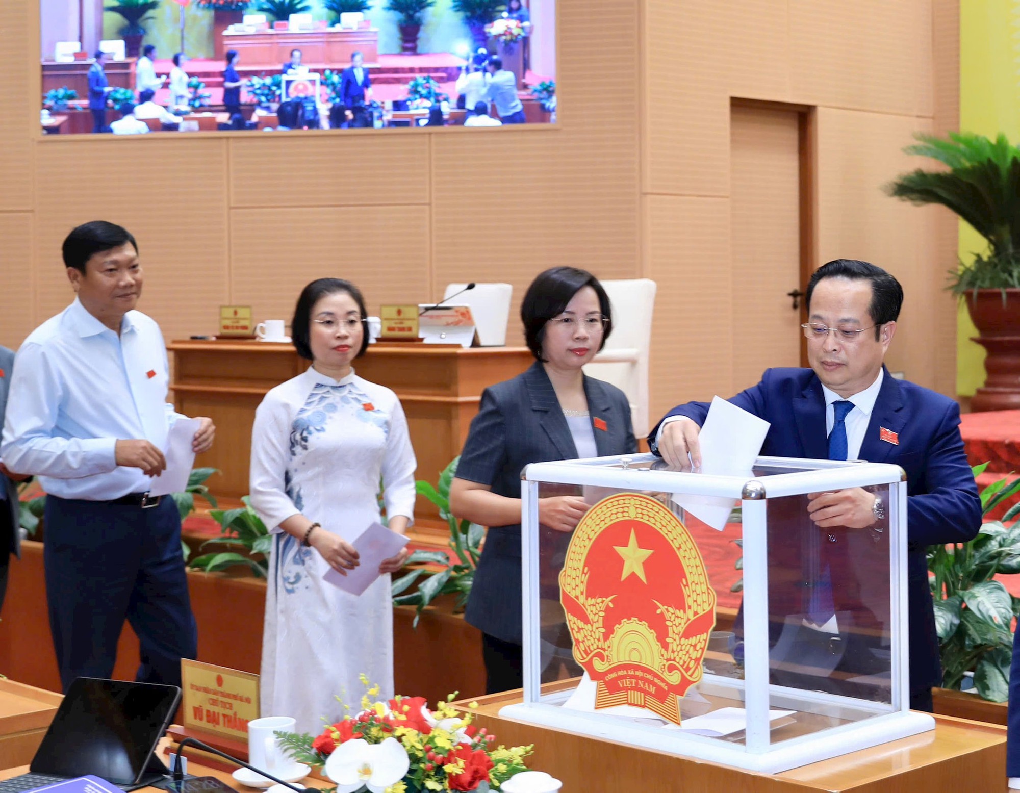 Hà Nội thông qua một số chính sách phát triển dịch vụ chăm sóc người cao tuổi- Ảnh 1.
