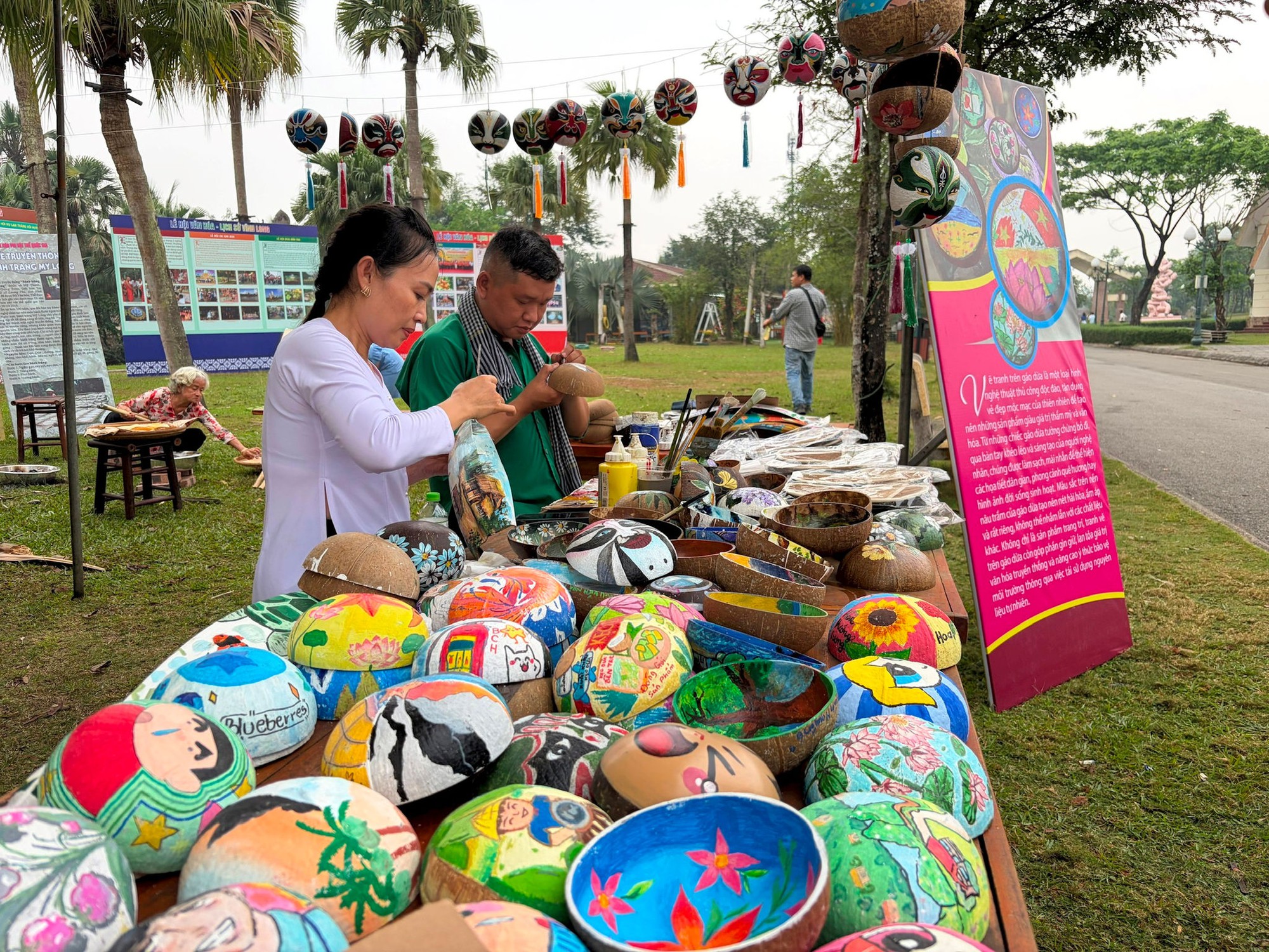 Về miền Tây qua nét văn hóa Khmer giữa lòng Thủ đô- Ảnh 3.