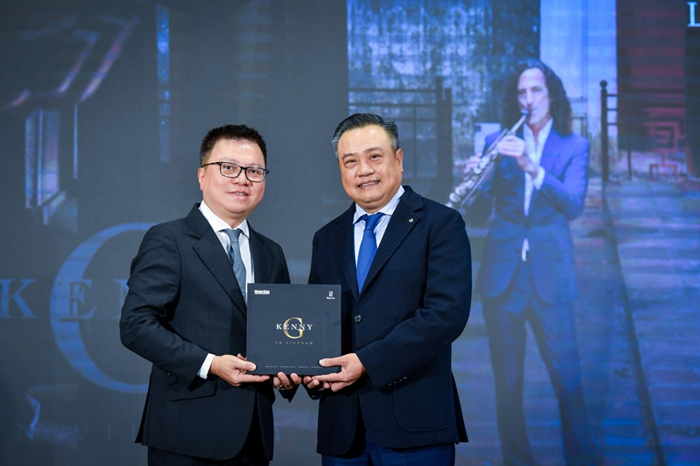 Quảng bá du lịch Hà Nội qua video âm nhạc của nghệ sĩ Kenny G