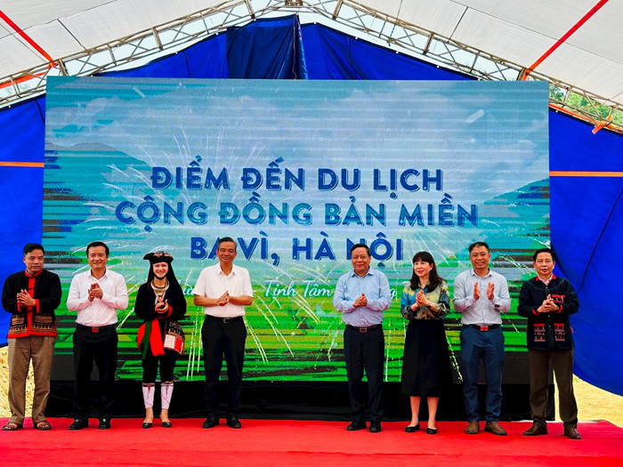 Hà Nội công bố Điểm đến du lịch cộng đồng bản Miền, huyện Ba Vì