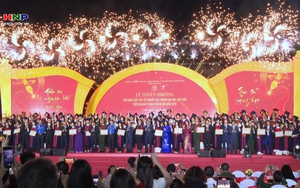 Hà Nội tuyên dương 95 thủ khoa xuất sắc, tiêu biểu năm 2025