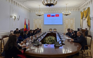 Đoàn công tác thành phố Hà Nội thăm, làm việc tại Liên bang Nga