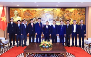 Hà Nội tạo điều kiện để Samsung Việt Nam mở rộng hoạt động, hợp tác