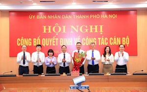 Trao quyết định bổ nhiệm Phó Chánh Văn phòng UBND thành phố Hà Nội