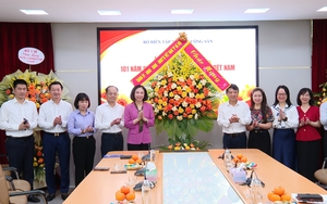 Lãnh đạo thành phố Hà Nội thăm, chúc mừng các cơ quan báo chí