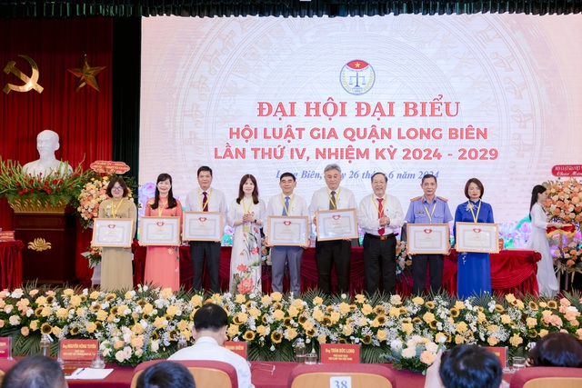 Đại hội đại biểu Hội Luật gia quận Long Biên khoá IV, nhiệm kỳ 2024-2029- Ảnh 12.