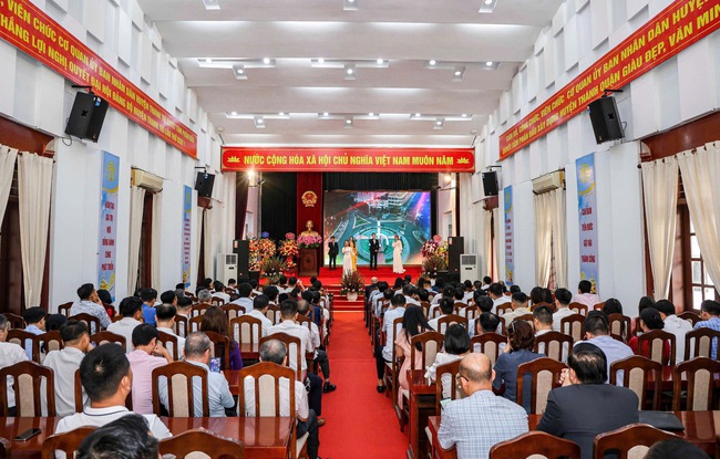 Huyện Thanh Trì gặp mặt các doanh nhân tiêu biểu- Ảnh 2.