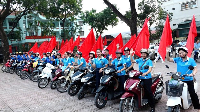 Xã Bát Tràng phát động chiến dịch tổng vệ sinh môi trường, phòng chống sốt xuất huyết- Ảnh 2.