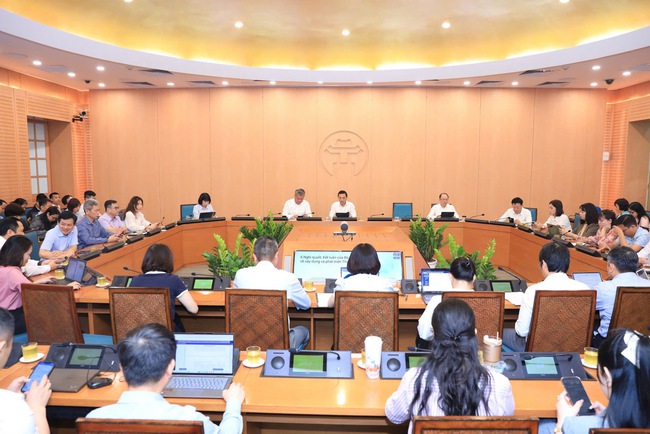 Quán triệt Nghị quyết số 02 của Bộ Chính trị về "Xây dựng và phát triển Thủ đô Hà Nội trong kỷ nguyên mới"- Ảnh 2.