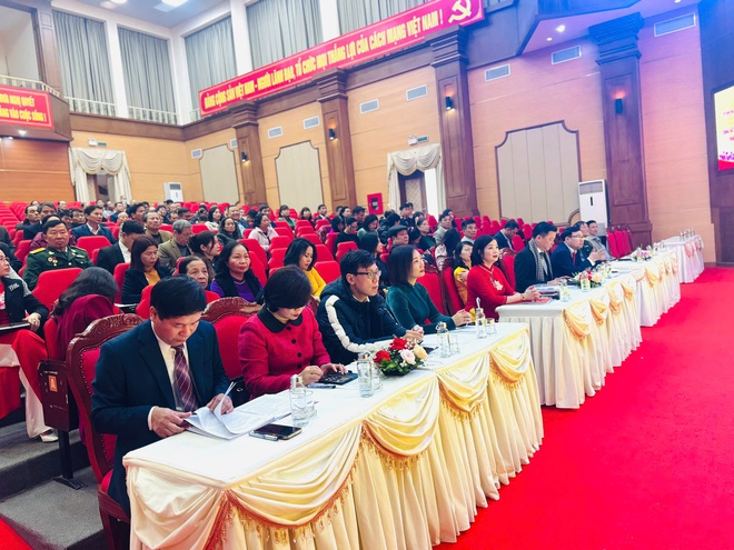 Huyện Thanh Trì tổng kết công tác Mặt trận năm 2024, triển khai nhiệm vụ năm 2025- Ảnh 1.