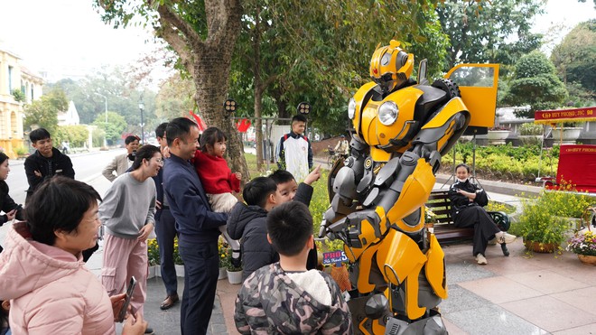 Ngắm hoa cải vàng khoe sắc cùng trợ lý ảo (AI) ngay giữa lòng Hà Nội- Ảnh 21.