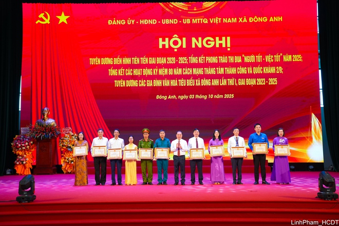 Xã Đông Anh tuyên dương nhiều điển hình tiên tiến giai đoạn 2020 - 2025- Ảnh 5.