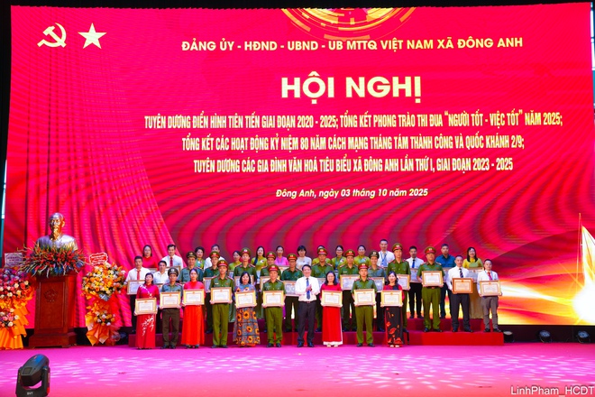 Xã Đông Anh tuyên dương nhiều điển hình tiên tiến giai đoạn 2020 - 2025- Ảnh 8.