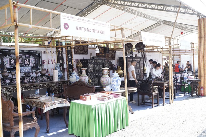 Sôi nổi các hoạt động tại Hội chợ sản phẩm làng nghề và nông sản thực phẩm an toàn năm 2025- Ảnh 9.