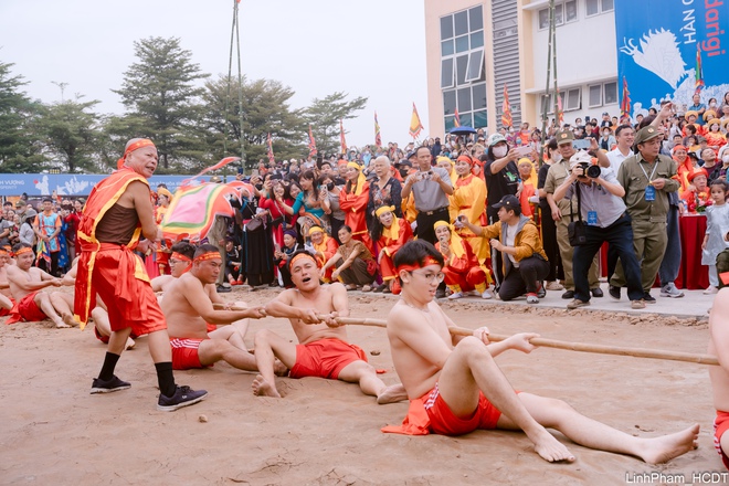 Giao lưu trình diễn Nghi lễ và trò chơi Kéo co - Di sản văn hóa phi vật thể đại diện của nhân loại- Ảnh 18.