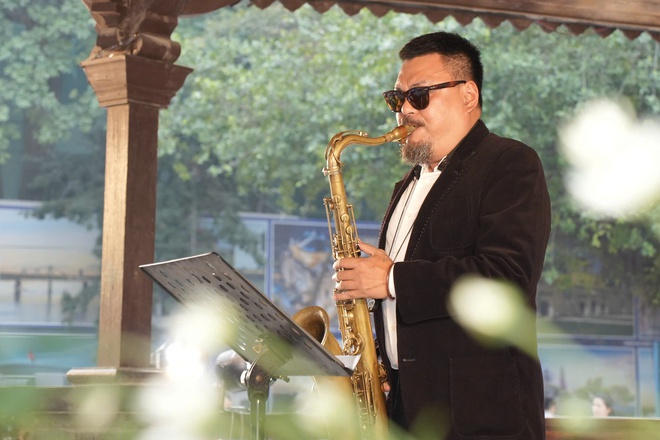 Dự án "Âm nhạc cuối tuần": Điểm hẹn văn hóa mới bên hồ Gươm- Ảnh 6.