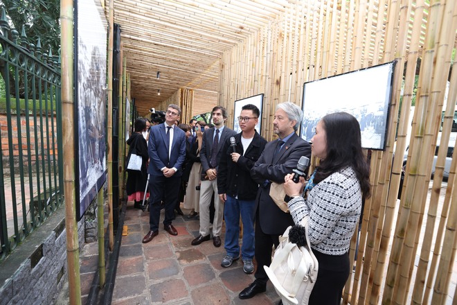 Triển lãm “Khoa thi Hương cuối thế kỷ XIX” thu hút đông đảo người xem- Ảnh 9.