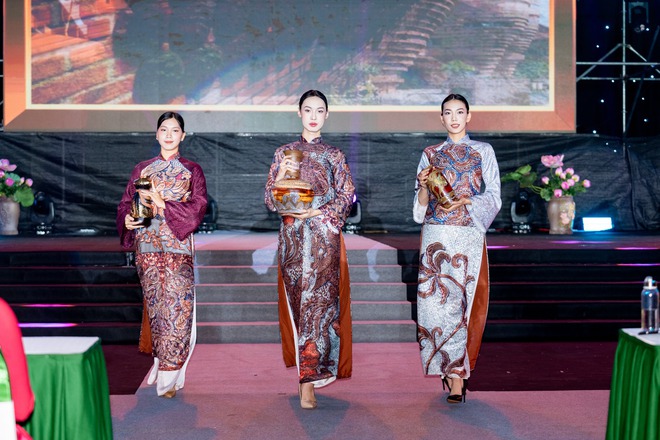 Khai mạc Lễ hội Áo dài Du lịch Hà Nội 2025- Ảnh 6.