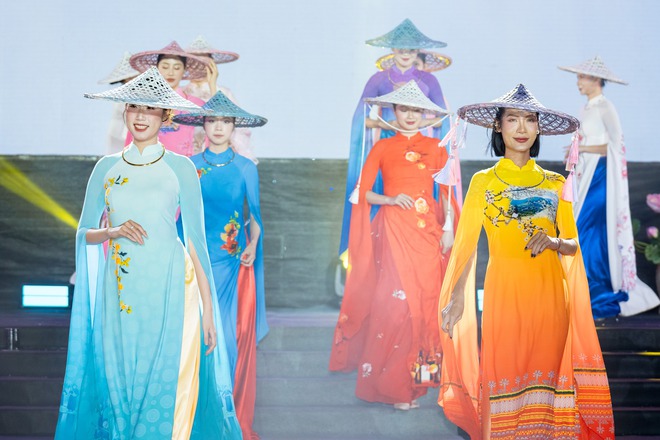 Khai mạc Lễ hội Áo dài Du lịch Hà Nội 2025- Ảnh 4.