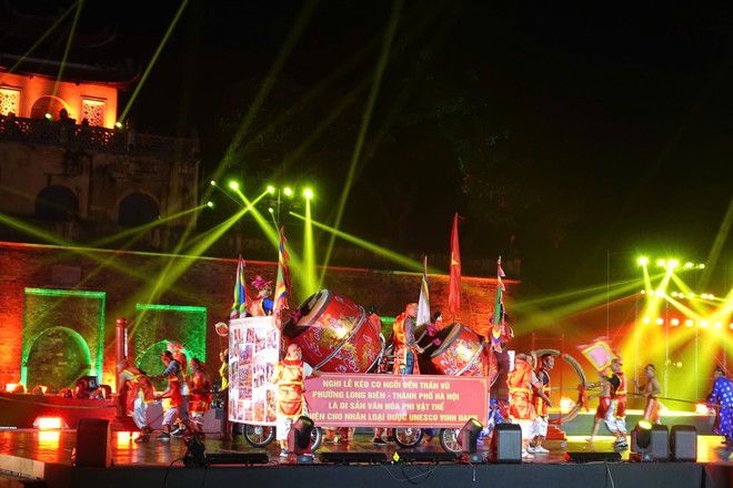 Khai mạc "Festival Thăng Long - Hà Nội lần thứ nhất năm 2025- Ảnh 9.