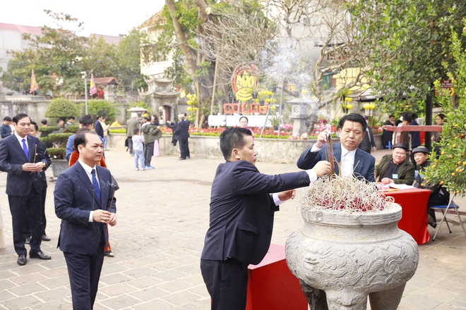 Đông Anh khai mạc các hoạt động văn hóa - thể thao tại Lễ hội Cổ Loa Xuân Ất Tỵ 2025- Ảnh 9.