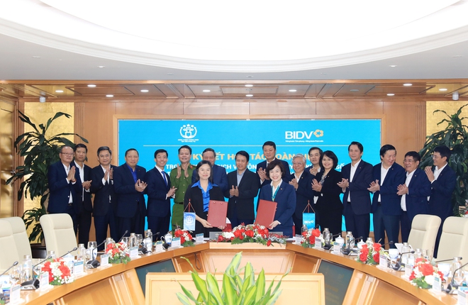 Ký kết hợp tác cung ứng dịch vụ công trực tuyến, kỹ năng số và các tiện ích của Đề án 06 của Chính phủ- Ảnh 6.