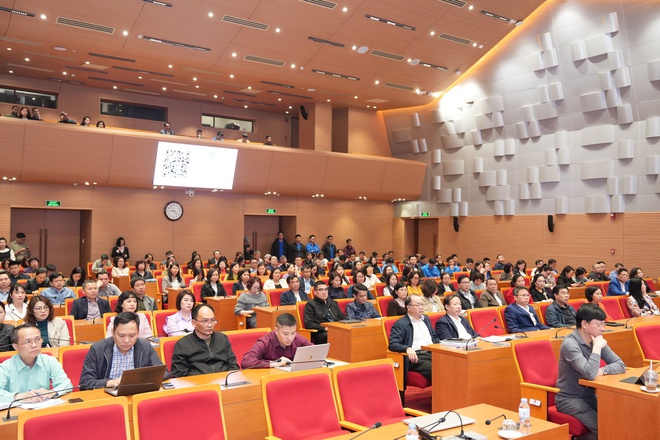 Công chức Văn phòng UBND thành phố Hà Nội tiên phong ứng dụng AI trong xử lý công việc chuyên môn- Ảnh 5.