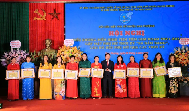 Tỏa sáng truyền thống quê hương qua phong trào phụ nữ "Ba đảm đang"- Ảnh 3.