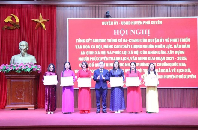 Phú Xuyên: Phát triển văn hóa - xã hội gắn với xây dựng nông thôn mới kiểu mẫu- Ảnh 3.