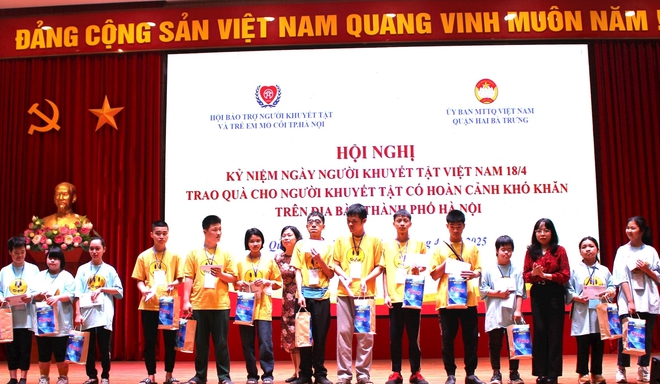 Lan tỏa yêu thương, tiếp sức người khuyết tật vượt qua khó khăn- Ảnh 2.