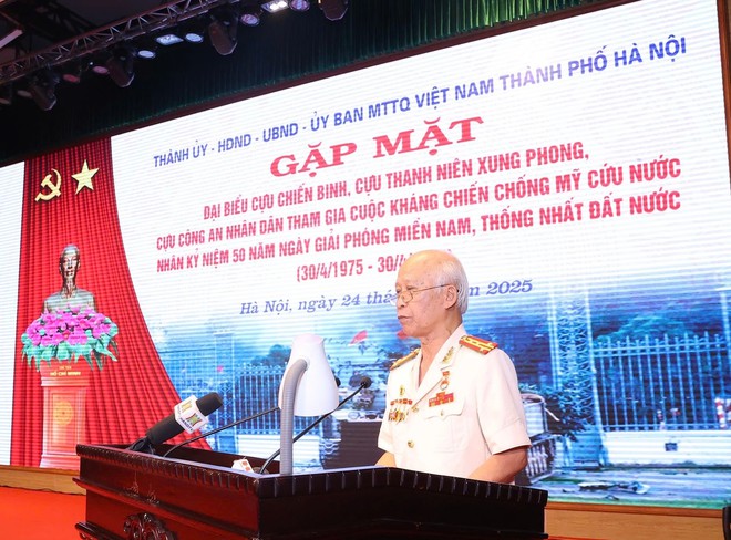 Hà Nội gặp mặt đại biểu cựu chiến binh, cựu thanh niên xung phong, cựu công an nhân dân- Ảnh 3.