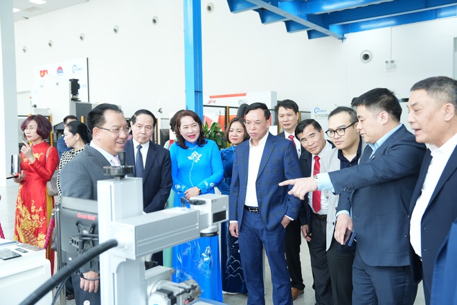Đảng ủy Khối Doanh nghiệp quận Long Biên thúc đẩy chuyển đổi số và kết nối doanh nghiệp- Ảnh 7.