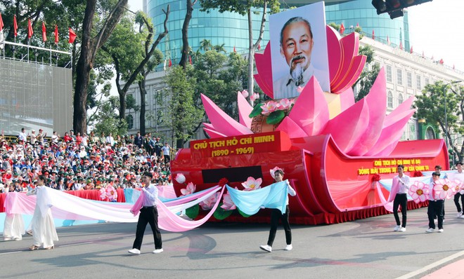 Trọng thể Lễ kỷ niệm 50 năm Ngày Giải phóng miền Nam, thống nhất đất nước- Ảnh 9.