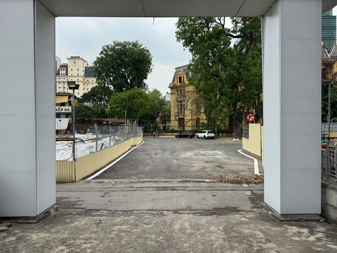 Tổ chức dựng rào thi công Ga ngầm S12 metro Nhổn - ga Hà Nội- Ảnh 3.