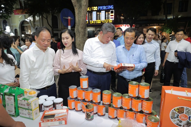 Quảng bá những giá trị văn hóa độc đáo của Lâm Đồng đến với người dân Thủ đô- Ảnh 5.