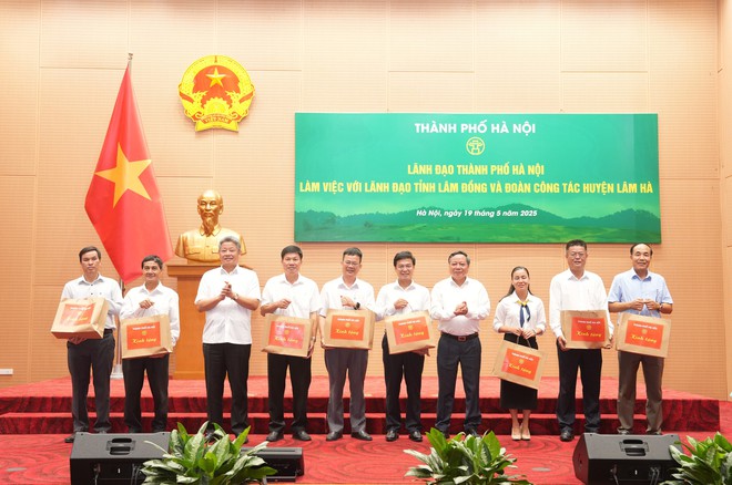 Thành phố Hà Nội và huyện Lâm Hà, tỉnh Lâm Đồng - 38 năm nghĩa tình bền chặt- Ảnh 13.
