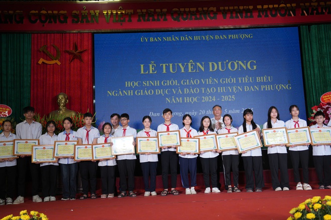 Đan Phượng: Những "ngôi sao tri thức" tỏa sáng năm học 2024-2025- Ảnh 5.
