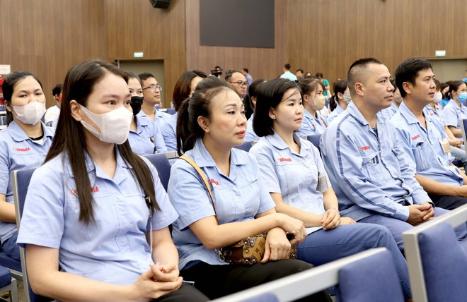 Chủ tịch UBND Thành phố Trần Sỹ Thanh gặp gỡ, đối thoại với công nhân- Ảnh 6.