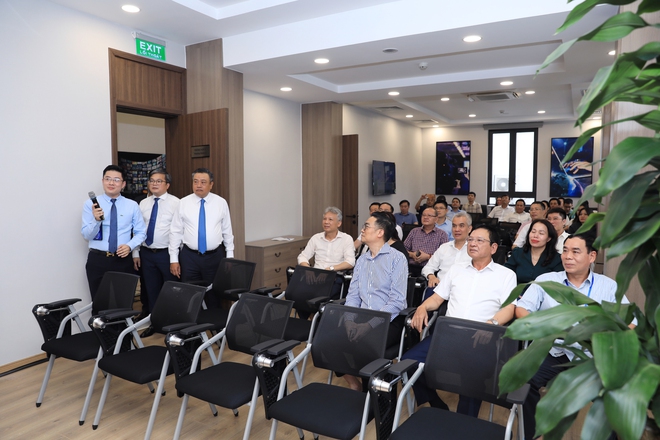 Khai trương Trung tâm Báo chí Thủ đô Hà Nội- Ảnh 3. Khai trương Trung tâm Báo chí Thủ đô Hà Nội- Ảnh 3.