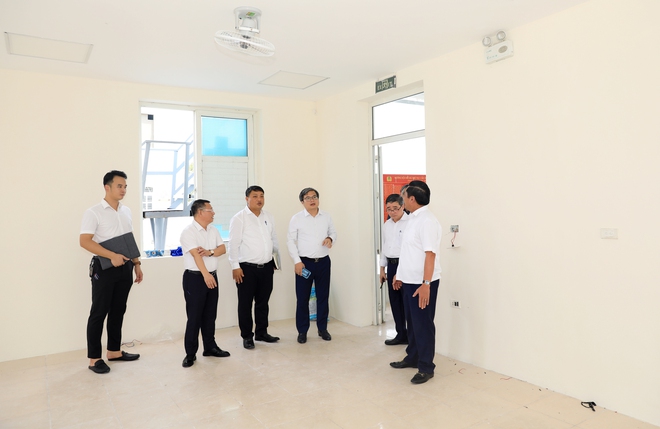 Phó Chủ tịch UBND Thành phố Trương Việt Dũng làm việc với huyện Mê Linh về công tác sắp xếp đơn vị hành chính cấp xã- Ảnh 3.