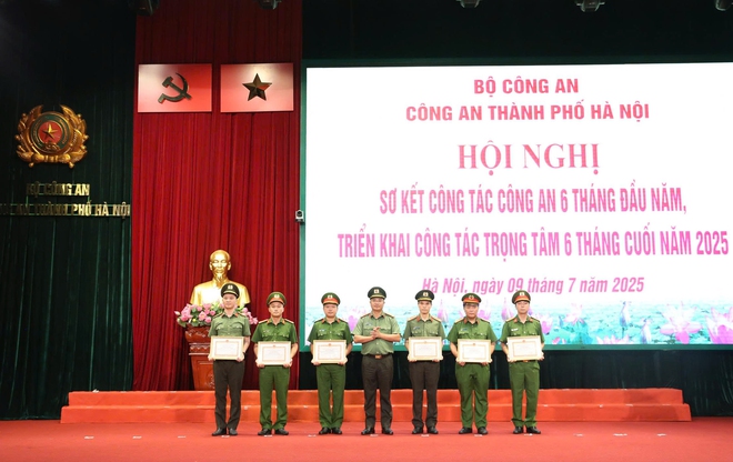 Công an Hà Nội vận hành tổ chức bộ máy mới hiệu năng, hiệu lực, hiệu quả- Ảnh 4.