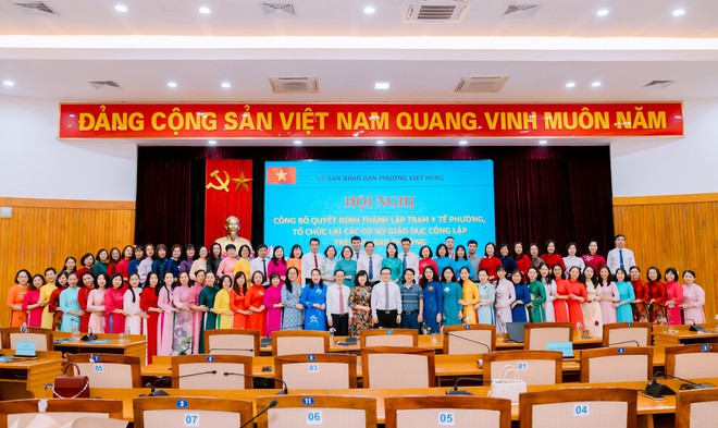 Phường Việt Hưng công bố các quyết định thành lập trạm y tế, tổ chức lại các cơ sở giáo dục công lập- Ảnh 7.