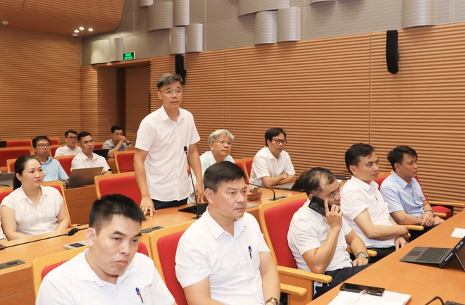 Phó Chủ tịch UBND Thành phố Trương Việt Dũng chủ trì họp gỡ khó trong chuyển đổi số tại cơ sở- Ảnh 5.