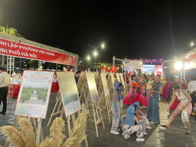 Đặc sắc chương trình nghệ thuật chào mừng Ngày thành lập phường Việt Hưng- Ảnh 4.