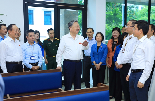 Tổng Bí thư Tô Lâm tiếp xúc cử tri 11 phường thuộc thành phố Hà Nội- Ảnh 10.