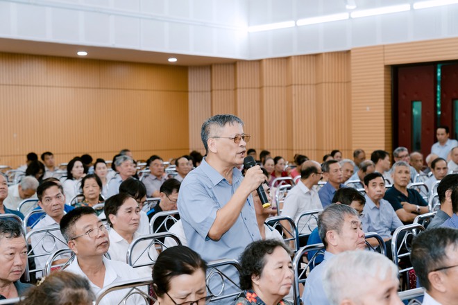 Phường Bồ Đề quyết tâm xây dựng bộ máy chính quyền mới hoạt động hiệu lực, hiệu quả, gần dân, vì dân- Ảnh 10.