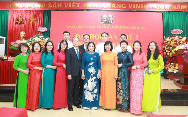 Phường Vĩnh Tuy: Xác định chuyển đổi số và cải cách hành chính để nâng cao chất lượng phục vụ- Ảnh 4.